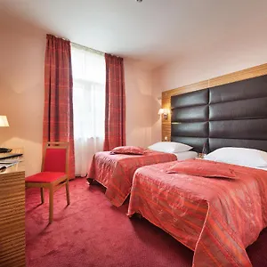 Ea Sonata Hotell