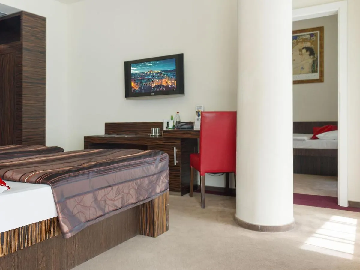 Ea Hotel Crystal Palace Praha