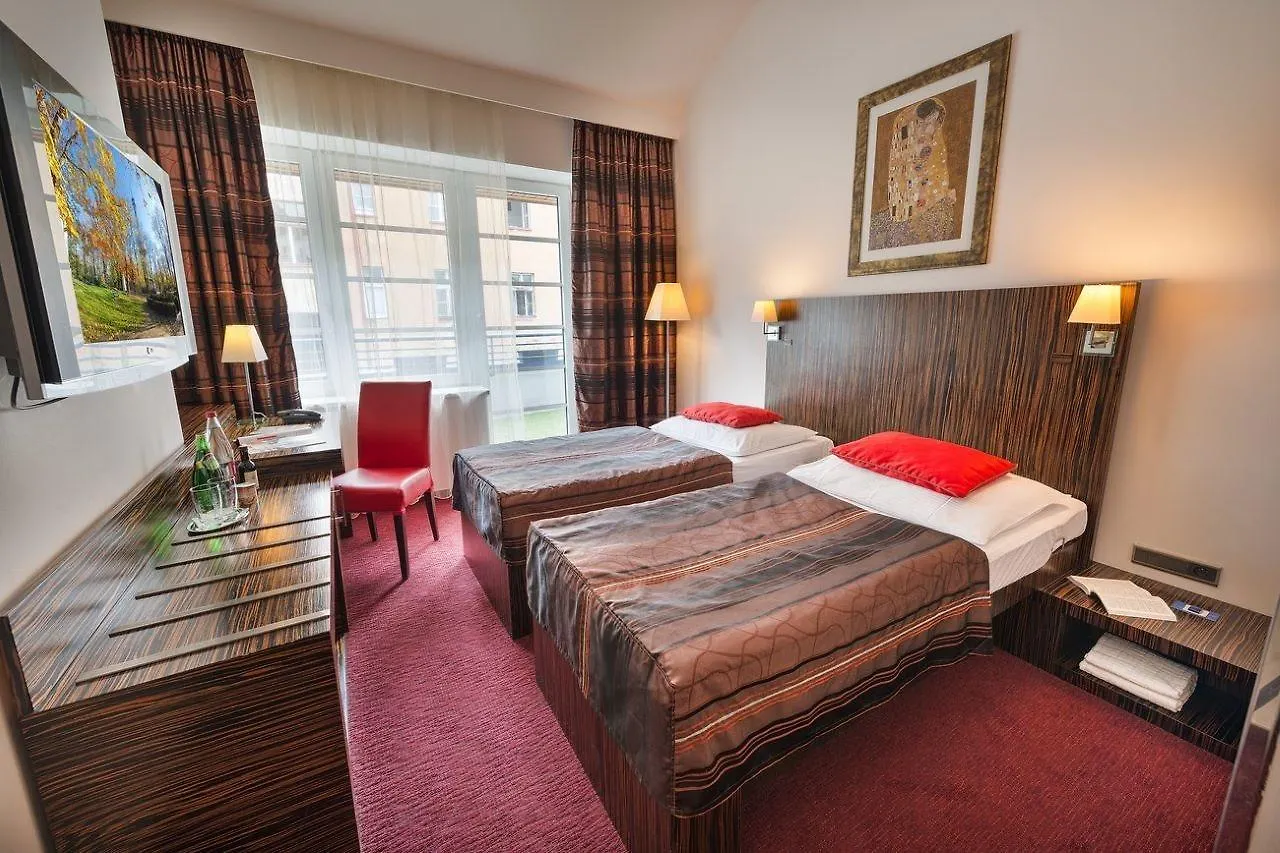 Ea Hotel Crystal Palace Praha