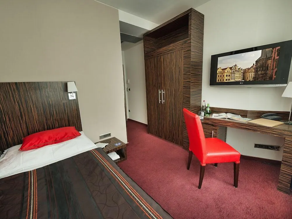 Ea Hotel Crystal Palace Praga