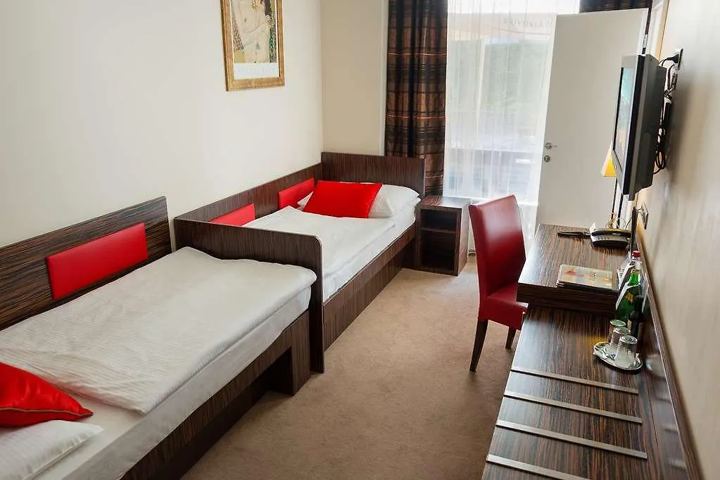 Ea Hotel Crystal Palace Praga