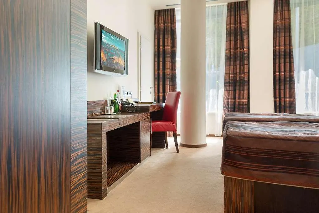 Ea Hotel Crystal Palace Praga