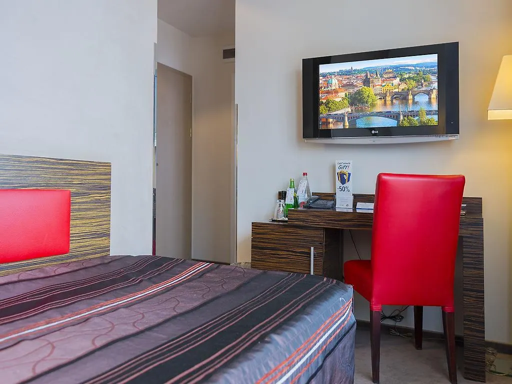 ****  Ea Hotel Crystal Palace Praga Repubblica Ceca